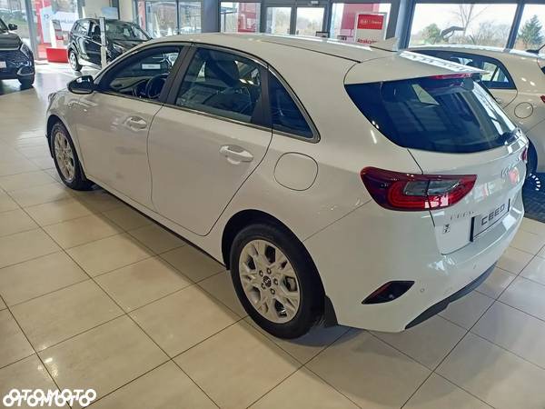 Kia Ceed 1.0 T-GDI M - 5