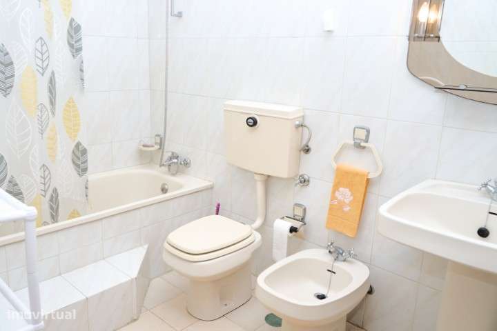 Oferta da Escritura e Registo .Apartamento T2  na Póvoa de Varzim-9