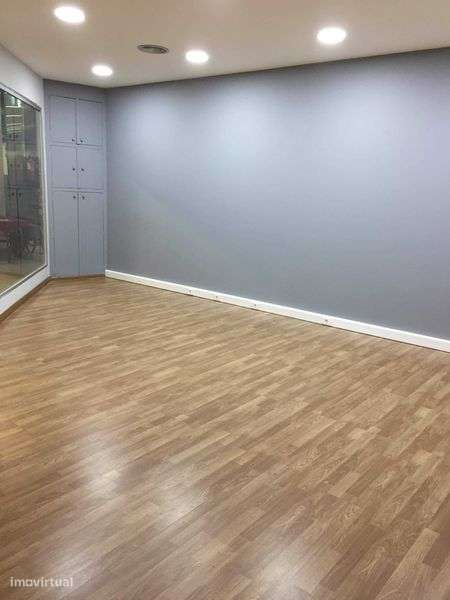 Aluga-se loja p/Estética c/ três Gabinetes - Grande imagem: 4/6