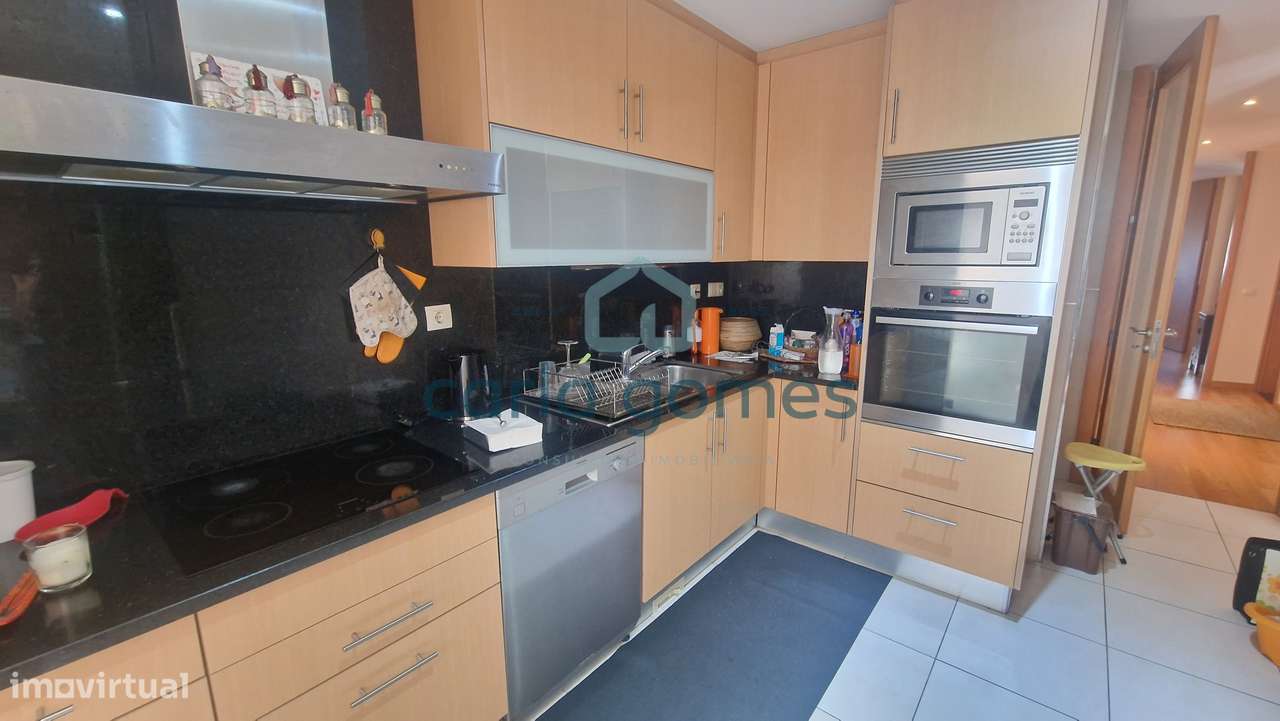 APARTAMENTO T2 C/SUÍTE VARANDA LUGAR DE GARAGEM | RIO TINTO, GONDOMAR-8