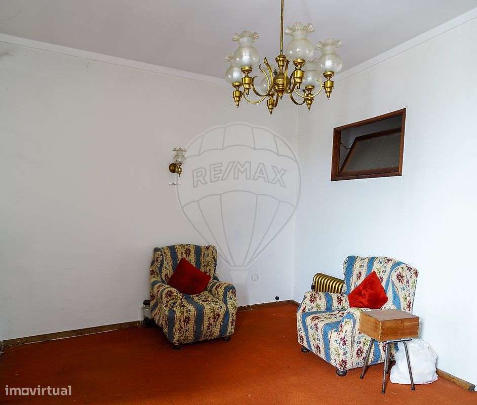 Moradia T8 para venda-9