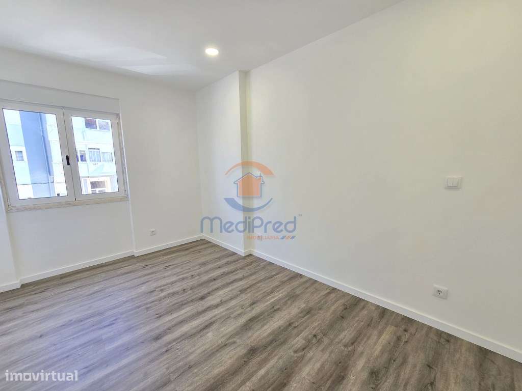 Apartamento T3 Remodelado | Arroja, Odivelas-9