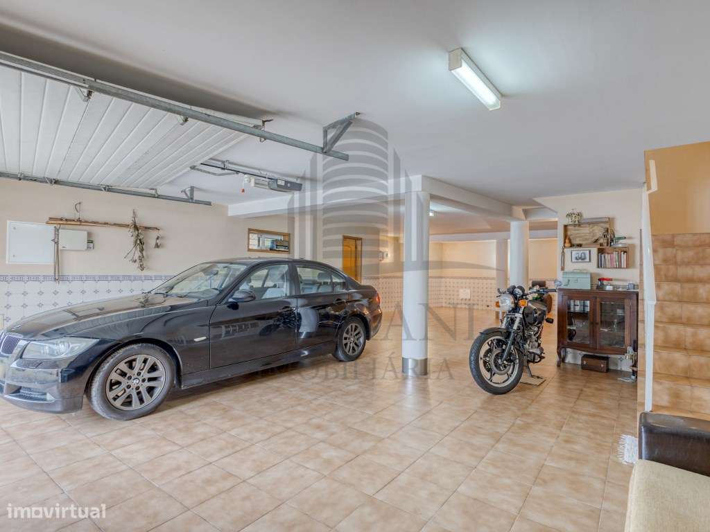 Moradia T4 independente em Valongo-38