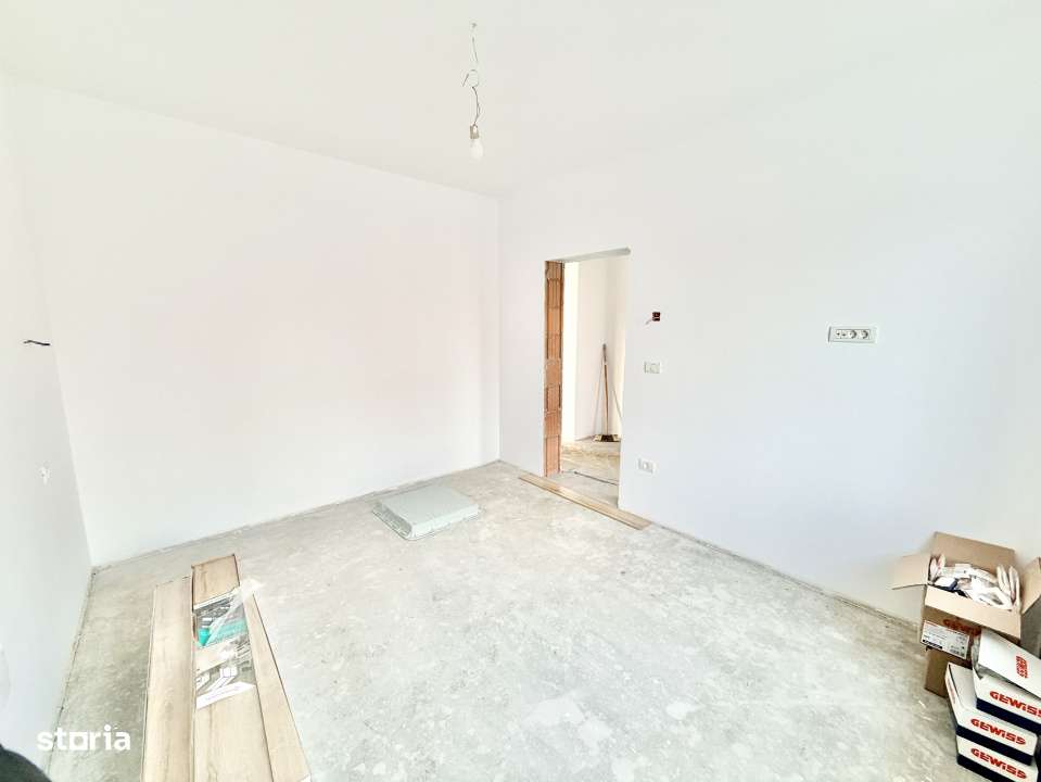 Duplex despartit prin camera tehnica - 81 mp - Mosnita Noua-9