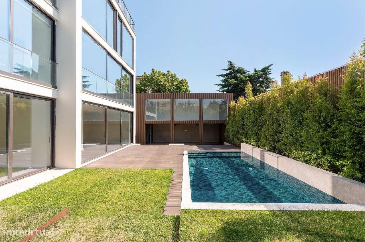 Moradia T5 + 2 com piscina, Restelo, Lisboa - Grande imagem: 4/36