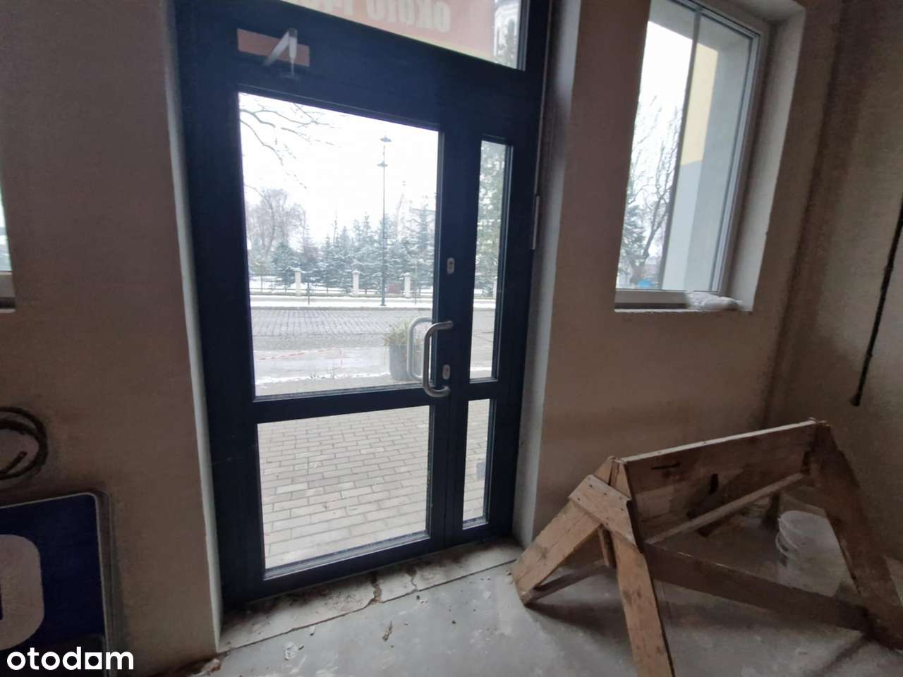 Lokal na wynajem 140 m² z parkingiem! - Pełny obrazek: 4/5