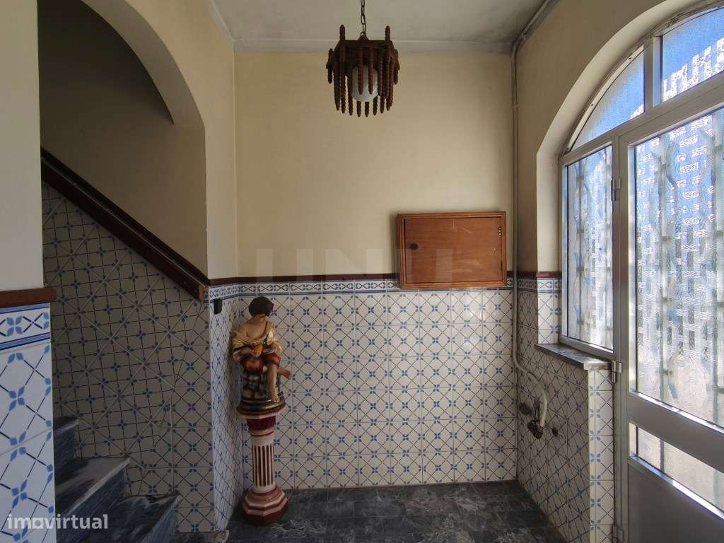 Moradia, em aldeia tranquila, em excelente estado de conservação, p...-20