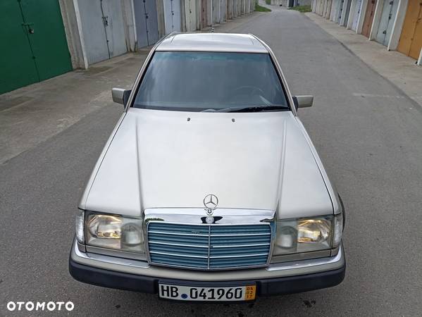 Mercedes-Benz W124 (1984-1993) - 9