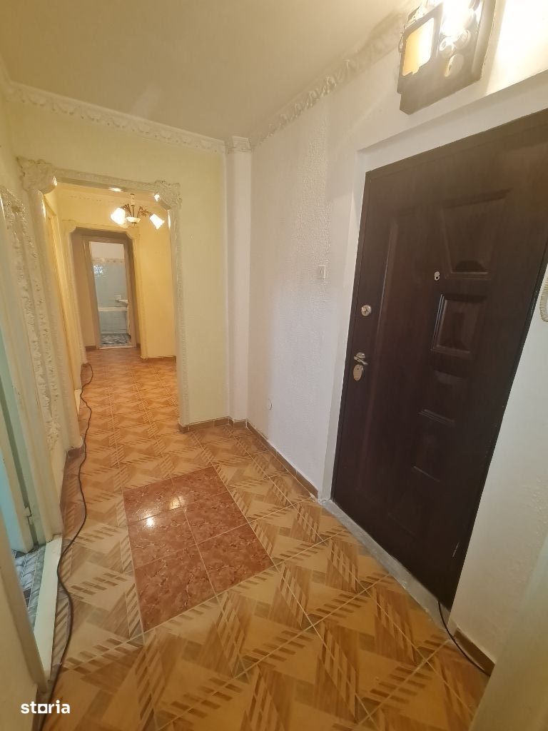 Apartament 3 camere , Viziru 3, sup 64 mp