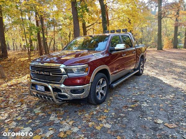 RAM 1500 5.7 Crew Cab Longbed Laramie Chrome - 4