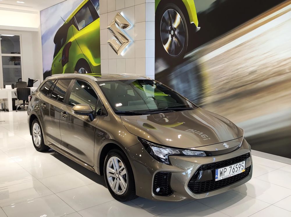 Suzuki Swace Premium Plus 140KM Led/Kamera/Climatronic