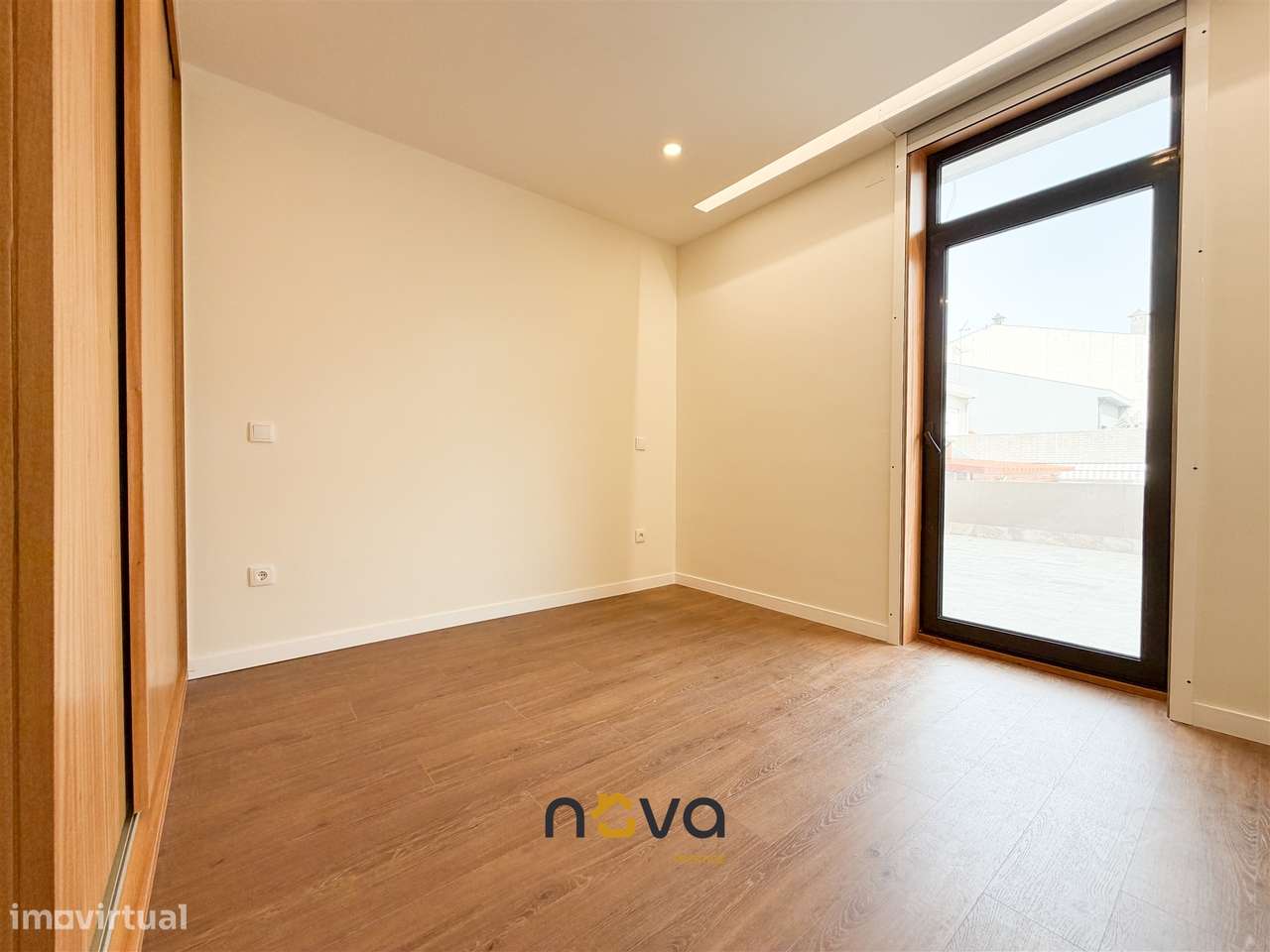 Apartamento T2 com terraço em Vila do Conde-7