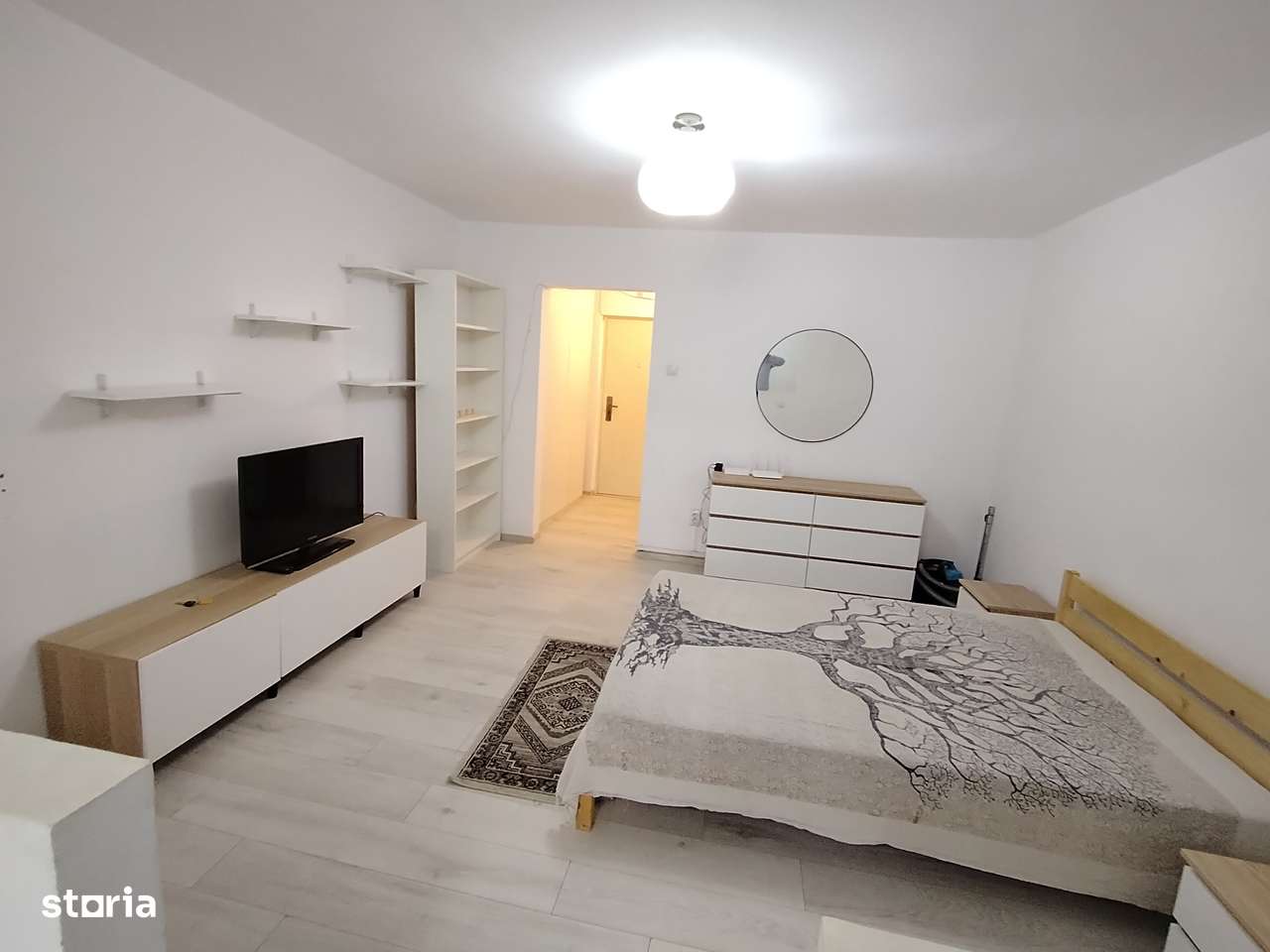 Ap. 1 cam, 34 mp, renovat, Et. 1,Tatarasi,Flora-0