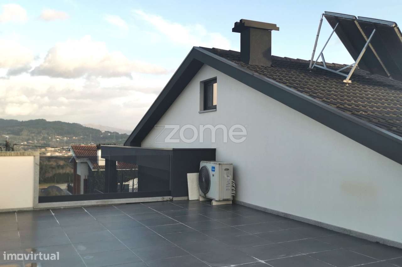 Vivenda térrea, gaveto, individual, 2 suites, terraço, Vila Verde - Grande imagem: 3/17