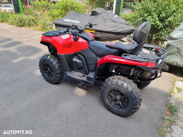 Can-Am Outlander Max - 8