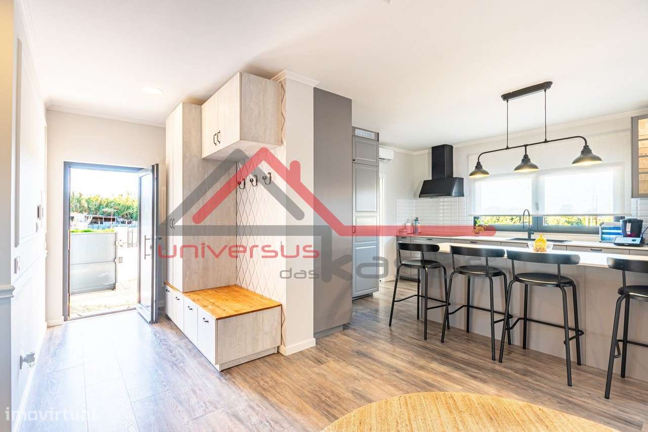 Moradia Térrea Isolada V4 com Piscina Moita-21