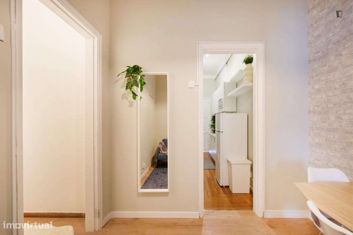 Apartamento com 1 quartos - localizado em Marquês de Pombal Lisbon - Grande imagem: 2/10