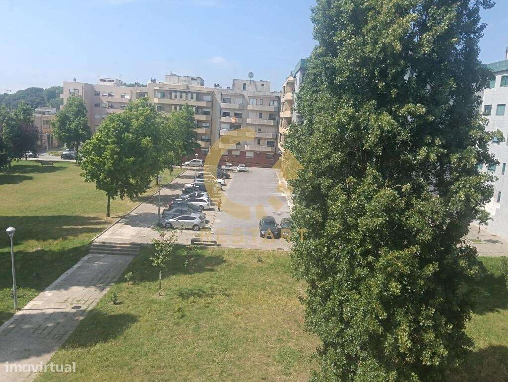 Apartamento T1 com Potencial de Modernização – Matosinhos-21