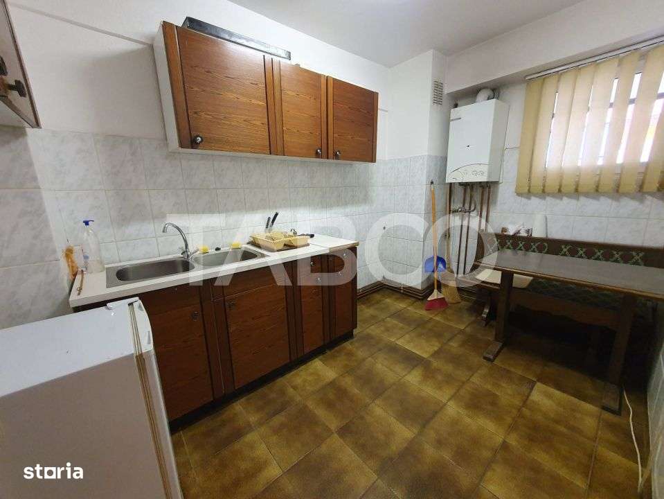 Spatiu destinat pentru afacerea ta in zona Centrala 70  mp - Imagine principală: 5/11