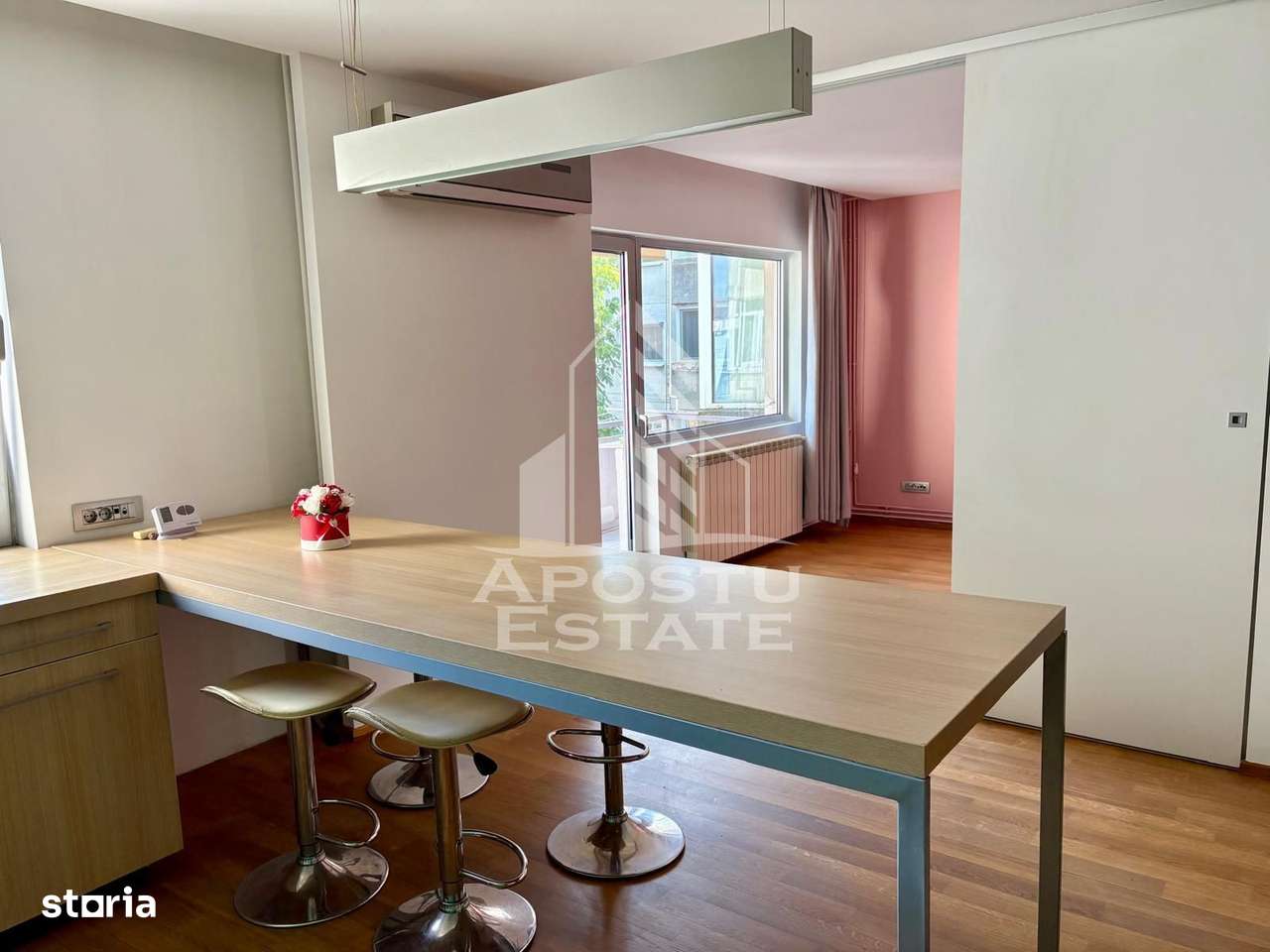 Apartament 2 camere ,  Centrala proprie , Bucovina - Imagine principală: 4/9