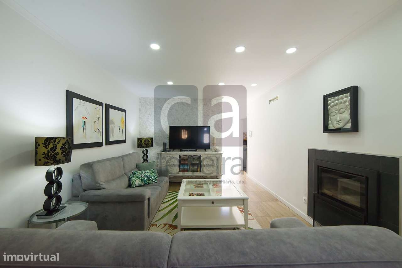 Moradia T3 Totalmente Remodelada em Almeirim-9