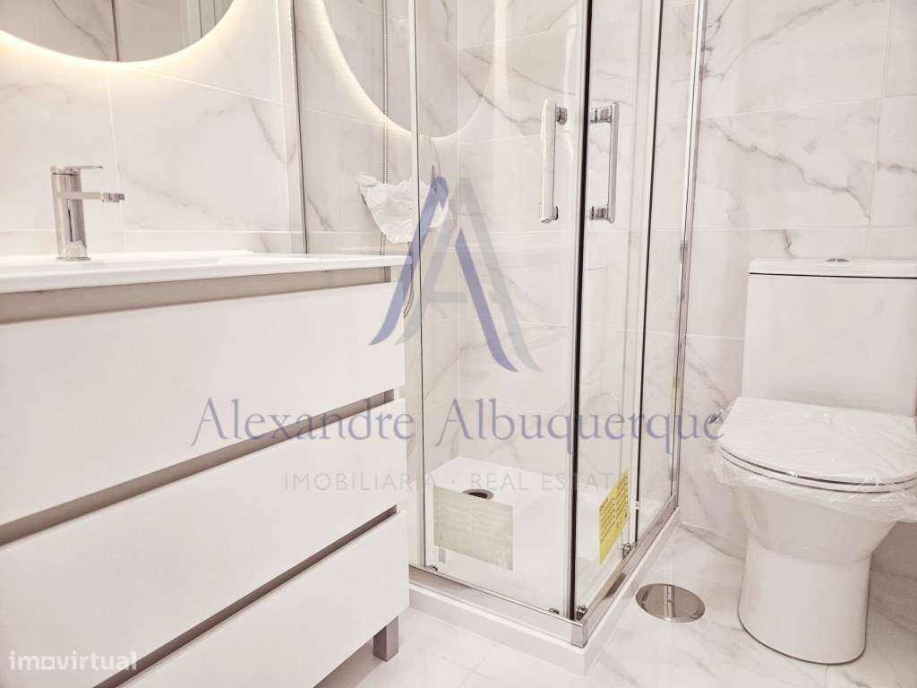 Apartamento T2 Renovado em Santana - Sesimbra | Excelente Oportunidade-13