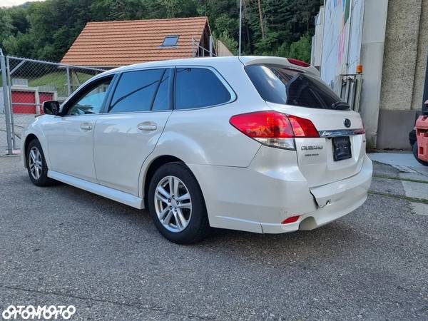 Subaru Legacy - 2