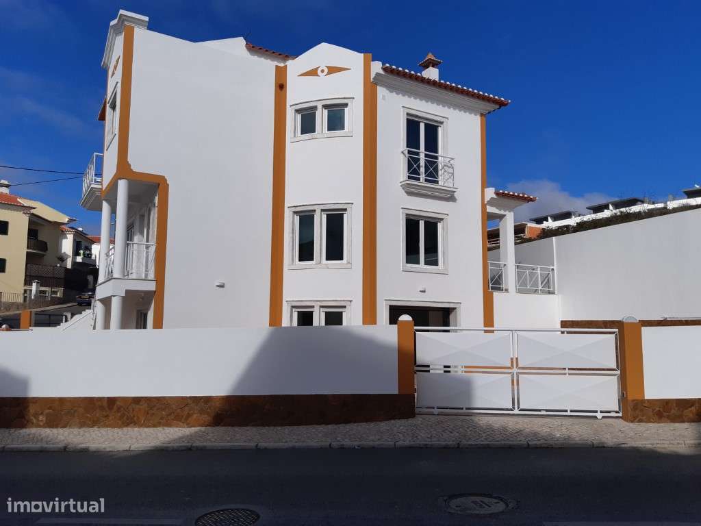 Moradia V3+1 c/vista mar na Ericeira-41