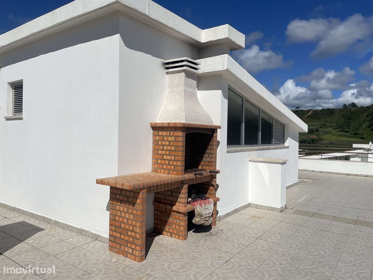 Apartamento T2 + 1 / Garagem  / Terraço / Vista  Mar / Nazaré / Leiria-24