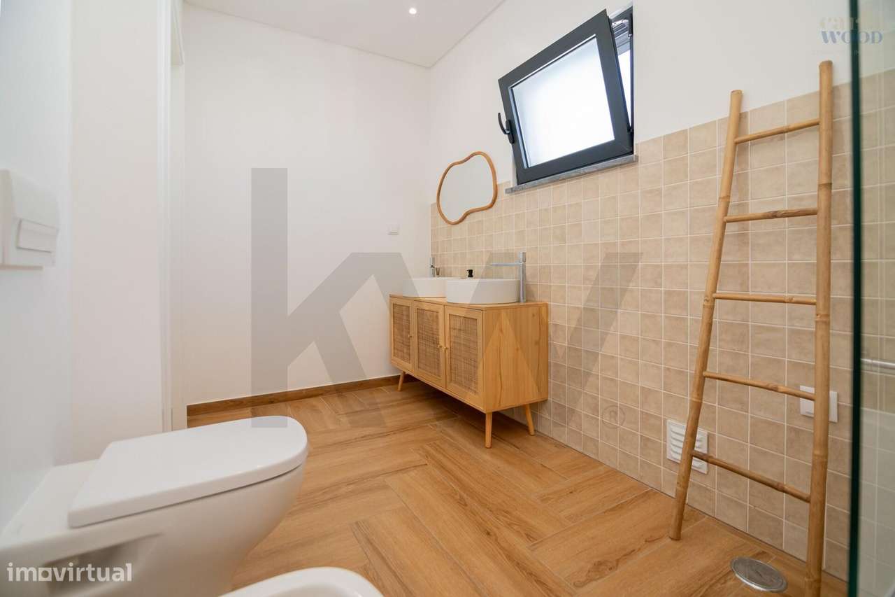 Excelente apartamento novo entre a cidade e o mar-22