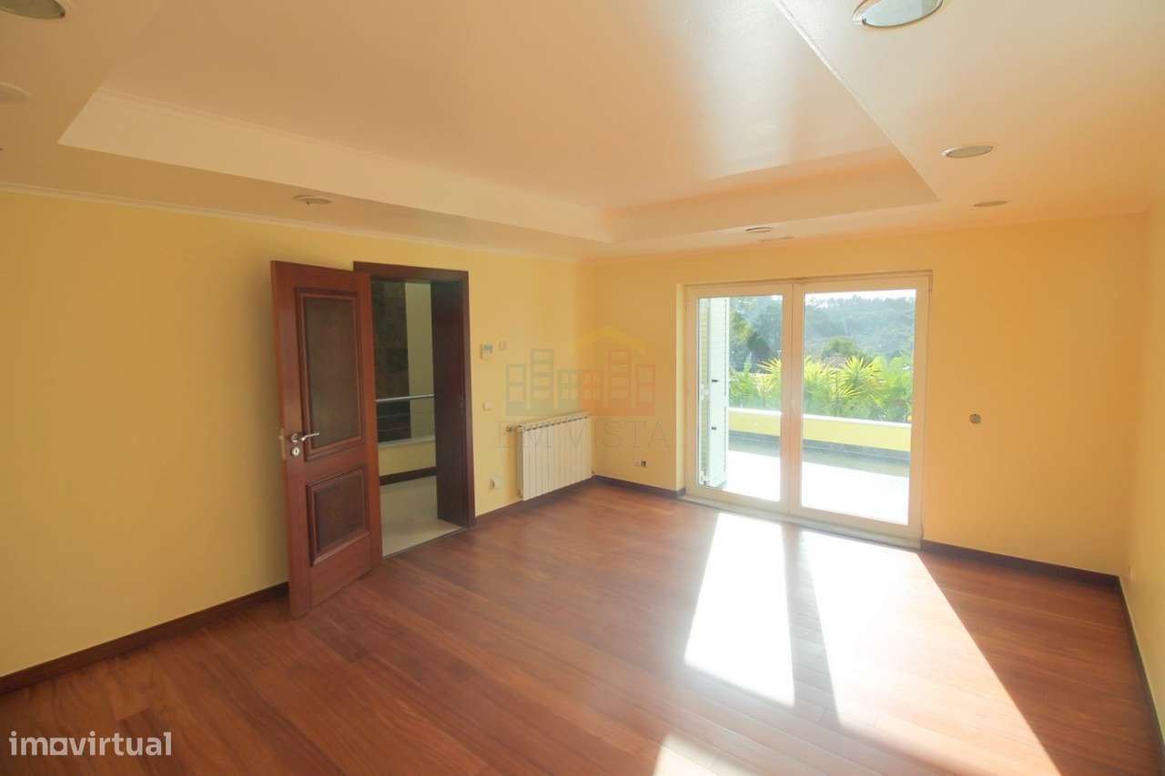 Vivenda de Luxo com Piscina Belas-37