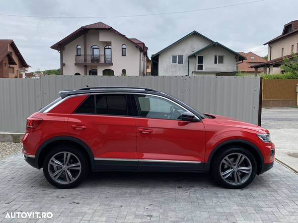 Volkswagen T-ROC 2.0 TDI SCR 4MOTION DSG Style - 35