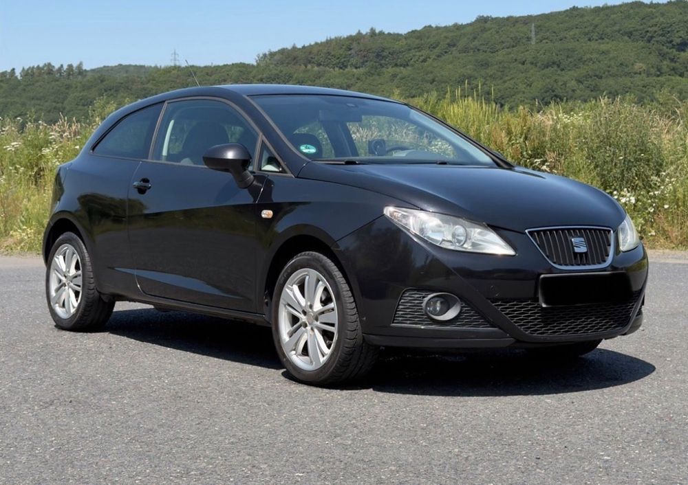 Seat Ibiza IV (2008-2017) SC 1.4 16V Sport 2009