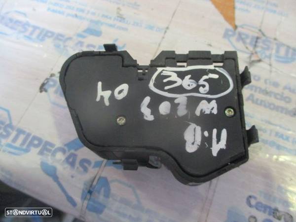 Interruptor 2108213851 MERCEDES W203 2004 BOTÃO DE CONTROLE DO ASSENTO DIREITO MERCEDES W203 SPORT COUPE 2006 C 220 Cdi  0P  BOTÃO DE CONTROLE DO ASSENTO DIREITO - 2