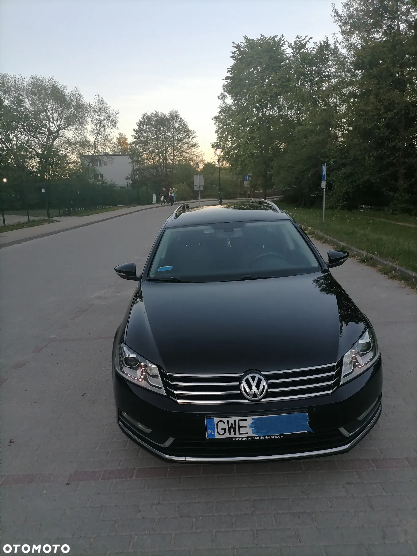 Volkswagen Passat 2.0 TDI - 9