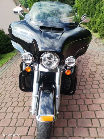 Harley-Davidson Touring Electra Glide - 8
