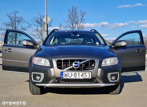 Volvo XC 70 - 9