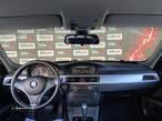 BMW 320 dA Touring Exclusive - 17