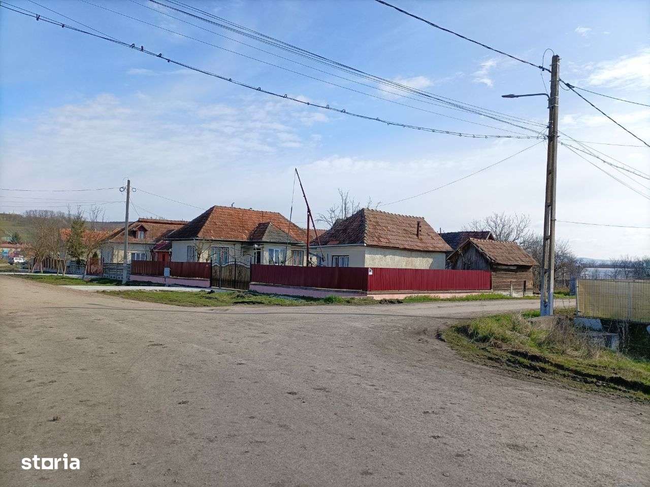 Vanzare teren intravilan in localitatea Rascruci-3