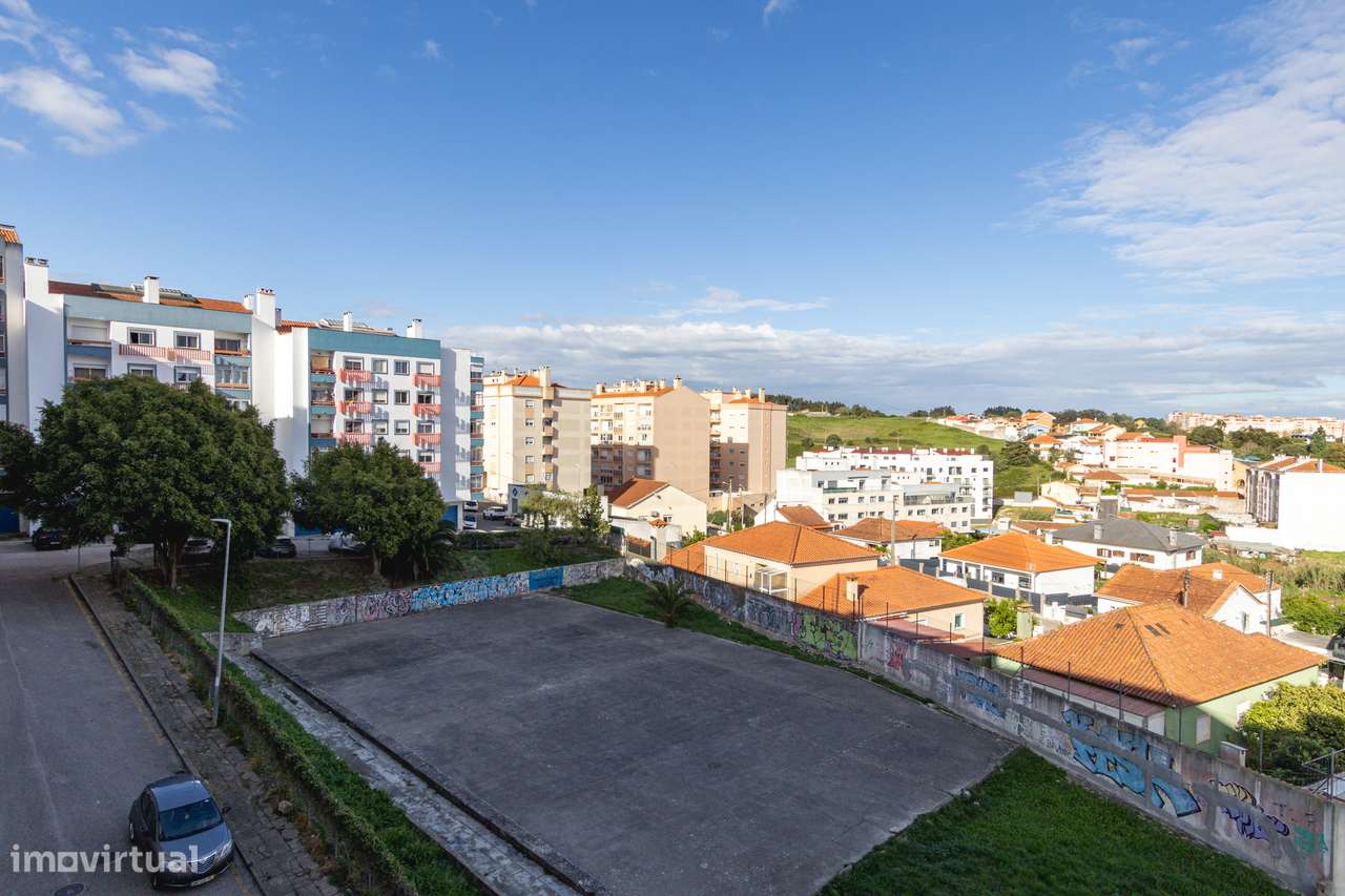 Apartamento T3 com 2 casas de banho em Agualva-32