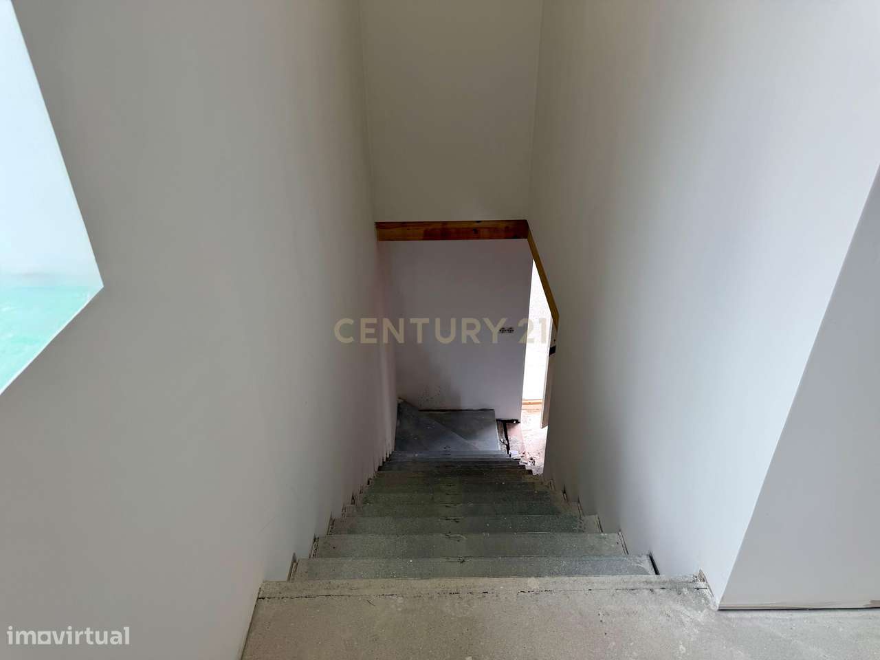 Moradia T3 totalmente remodelada | Lote 1.933m² | Alhadas, Figueira da-6