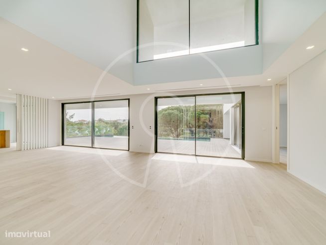 Moradia T5 com piscina em Cascais-8