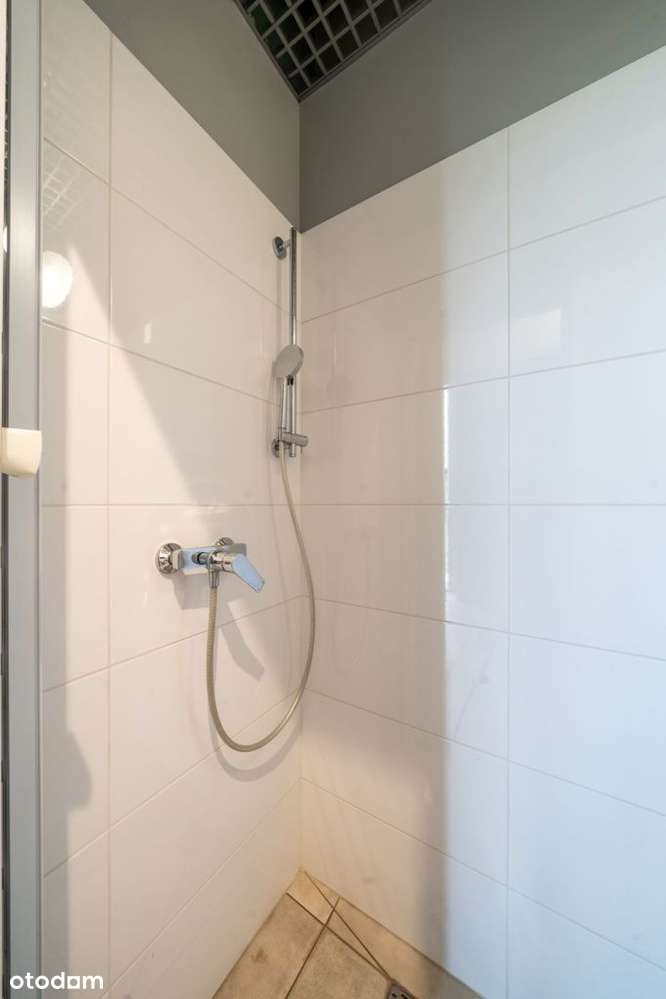 Reprezentacyjne biuro,gabinety,kancelaria.Inne usł-9