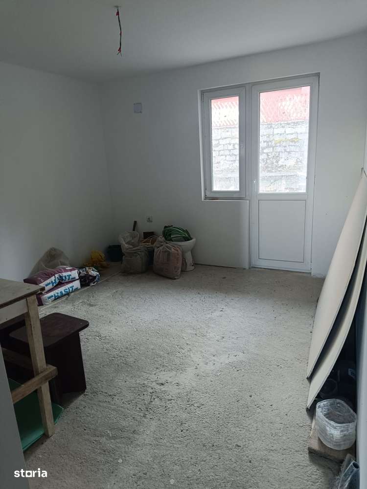 Cabana zona turistica Parang - Rusu-5