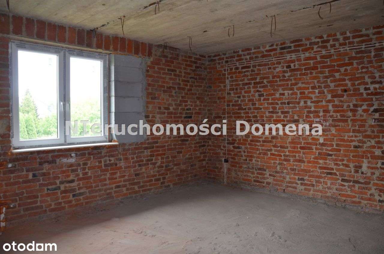 Dom jednorodzinny w stanie surowym-8