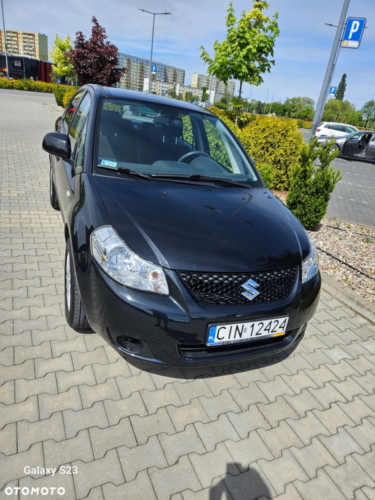 Suzuki SX4