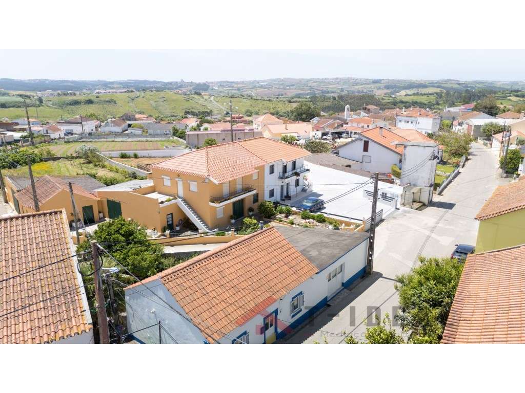 Moradia Renovada Perto Praias-54