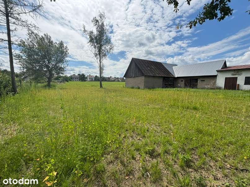 Duża zabudowana działka w mieście Brok-8