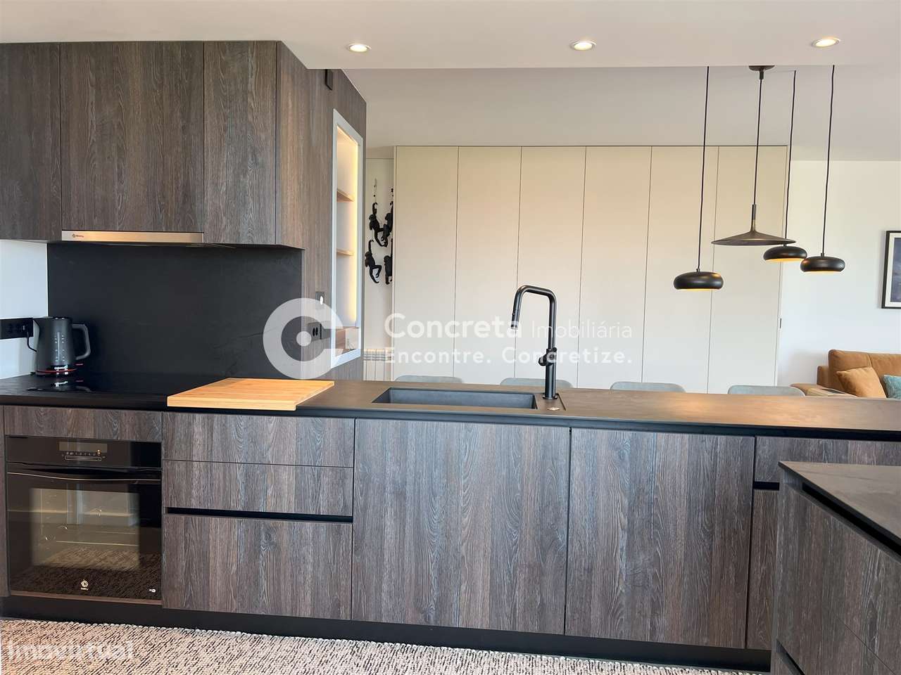 Apartamento T2 remodelado com vista mar na Póvoa de Varzim-16