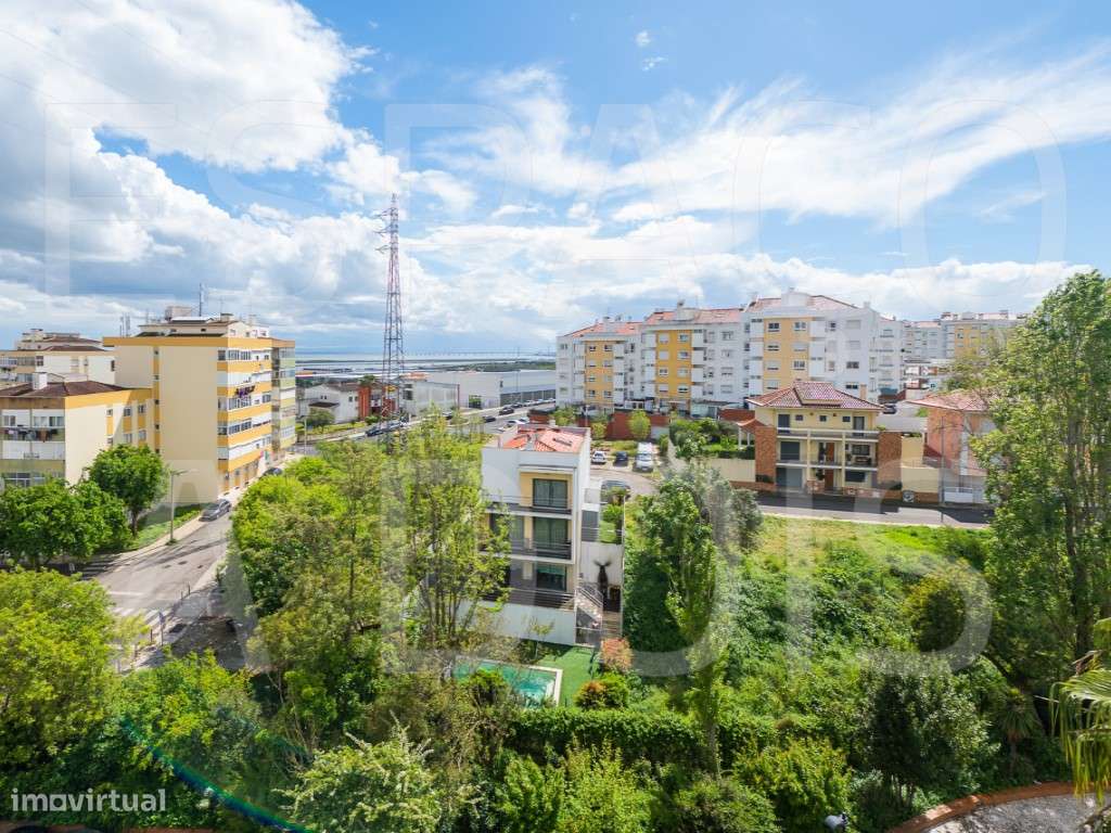 DESLUMBRANTE! Condomínio Privado com porteiro residente, vigilância...-33